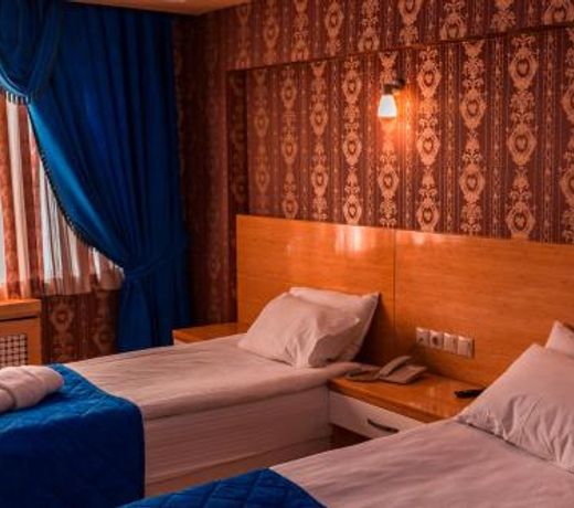 Peracity Hotel