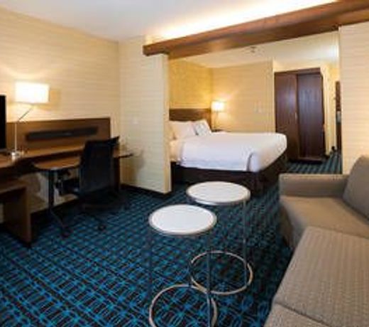 Fairfield Inn & Suites by Marriott Detroit Chesterfield