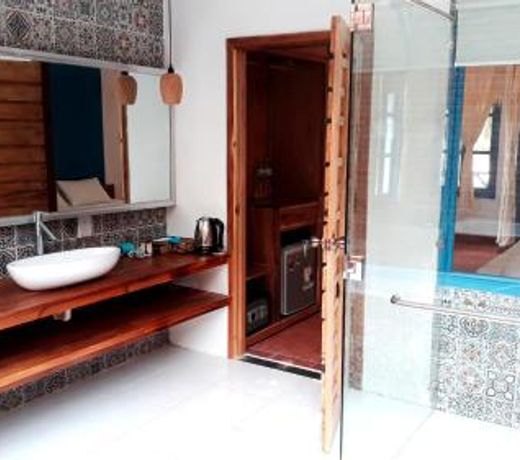 Mayfair Beach Resort Phu Quoc