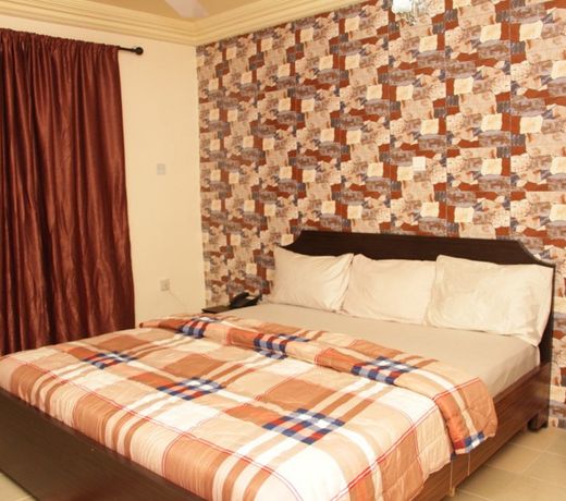 Pedallo Luxury Inn