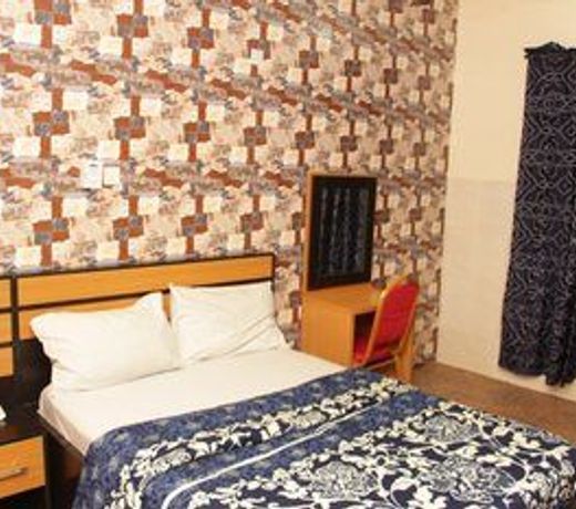 Pedallo Luxury Inn