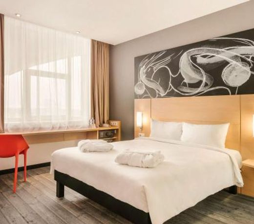 ibis Moscow Oktyabrskoye Pole