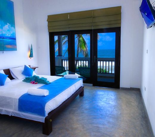 At Ease Beach Hotel