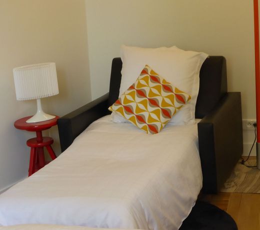 Une chambre Ã  Neuilly Guest house
