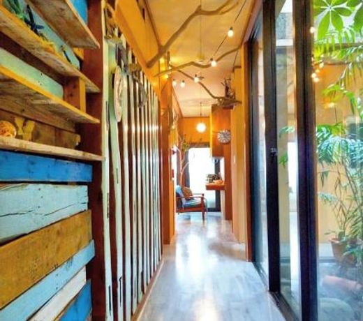 guest house Holoholo Ishigakijima