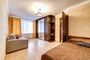 Apartment Lensoveta 64