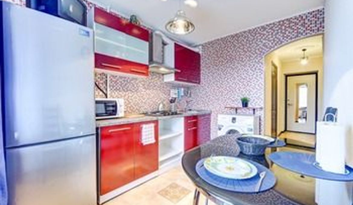 Apartment Lensoveta 64