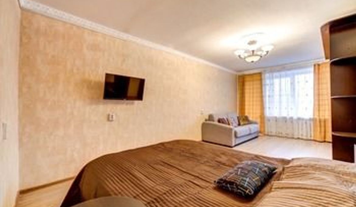 Apartment Lensoveta 64