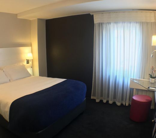 Signature Lux Hotel By ONOMO, Sandton