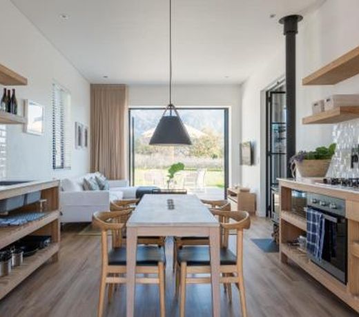 La Chataigne Wines & Guest Cottages