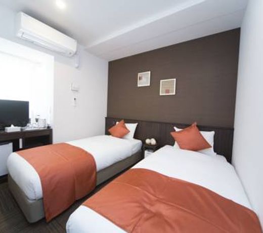 Nipponbashi Crystal Hotel