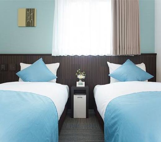 Nipponbashi Crystal Hotel