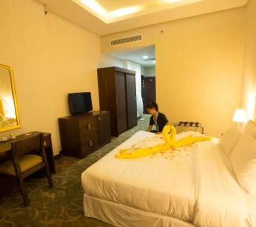 Green Garden Hotel