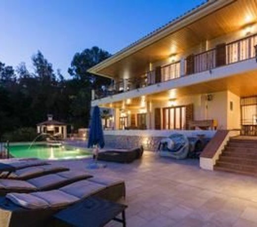 Experience The Nirvana Lifestyle