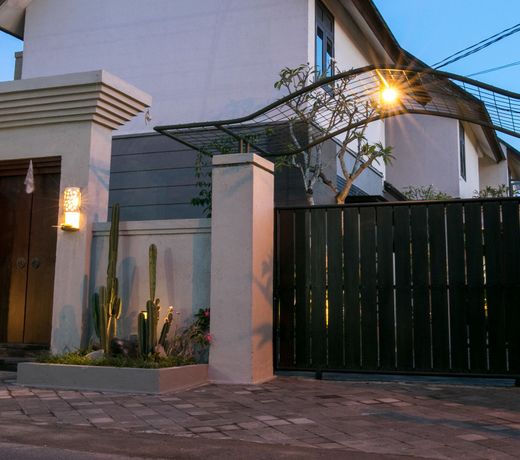 Arimanu Guest House