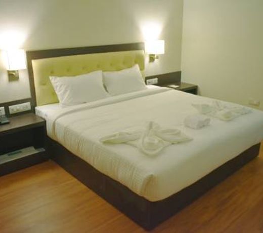 Grand Arcadia