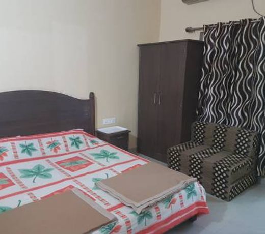 OYO 45552 Central Hotel