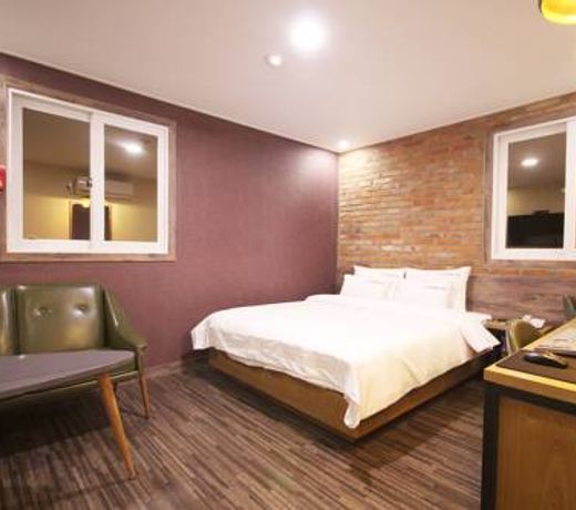 Pohang Play Hotel