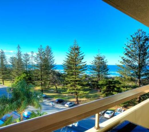 Oceania on Burleigh Beach