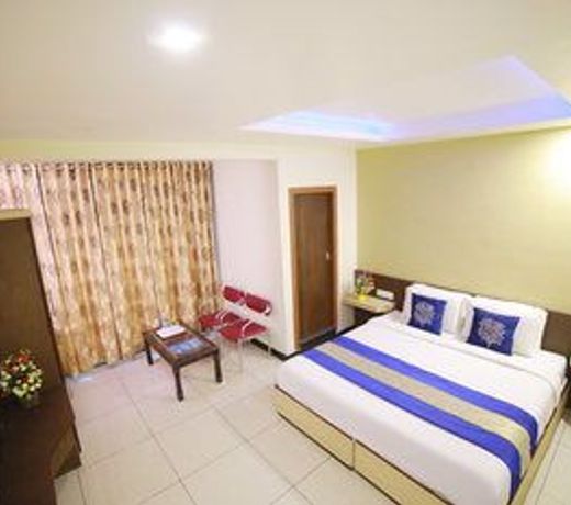OYO 8588 Rainbow Inn