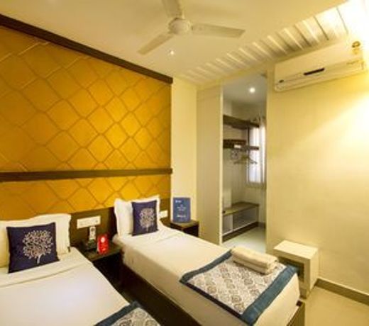 OYO 984 Hotel GN International