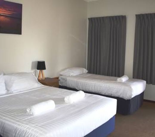 Port Albert Motel