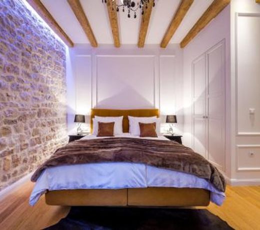 Emporio Boutique Suite