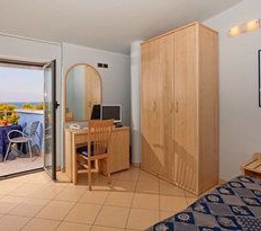 Hotel Antares