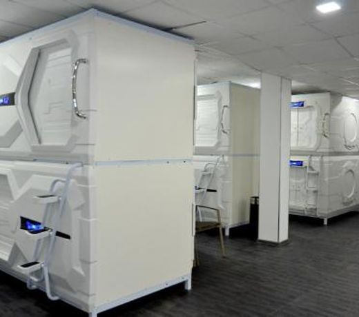 Capsule hotel Zodiac