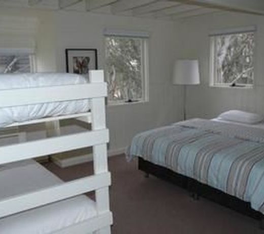 White Mountain Lodge