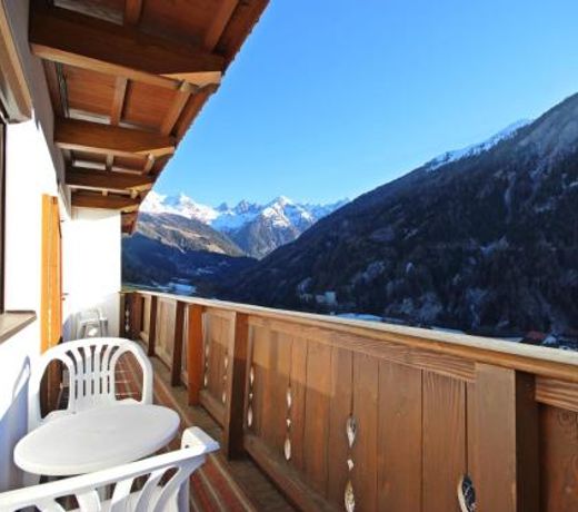 Apartment Berneckblick by Interhome