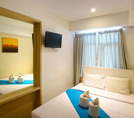 Kimono Hotel