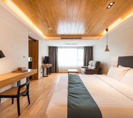Asana Hotel & Residence