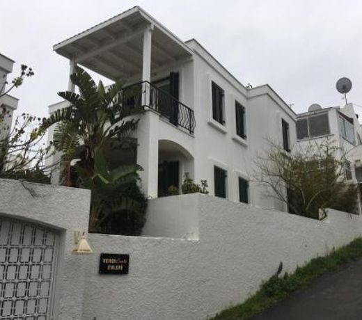 Casita Verdi Evleri