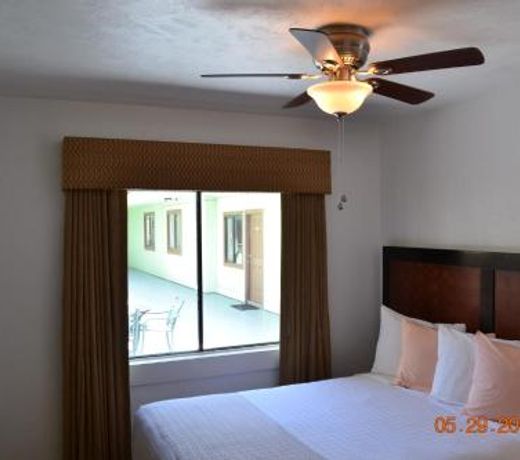 Micks Beach Hideaway