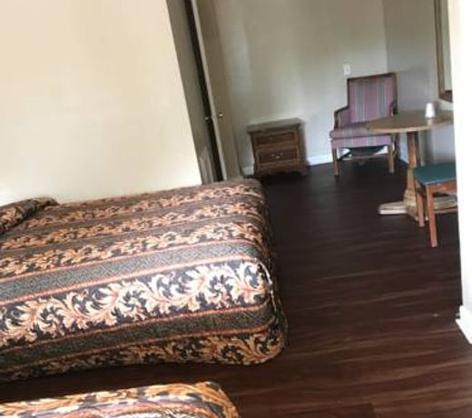Park n Stay Inn