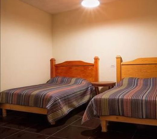 Consul Suites