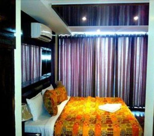 Bling Hotel International Multan