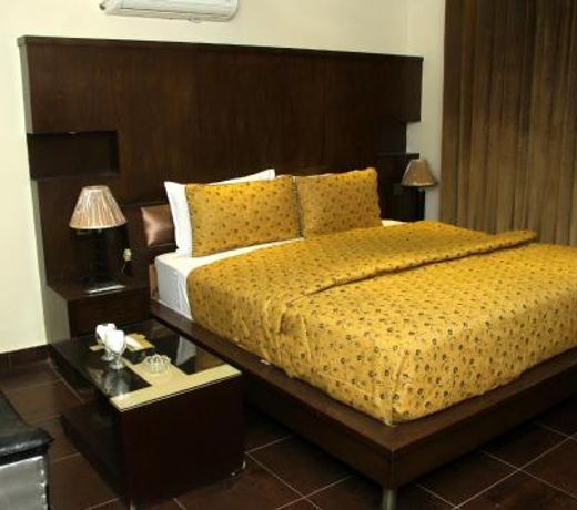 Bling Hotel International Multan