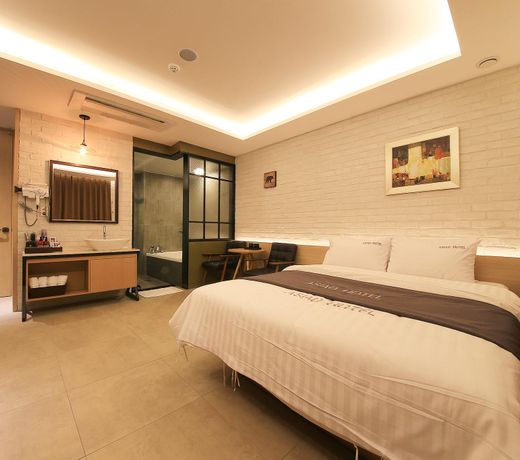 Asiad Hotel