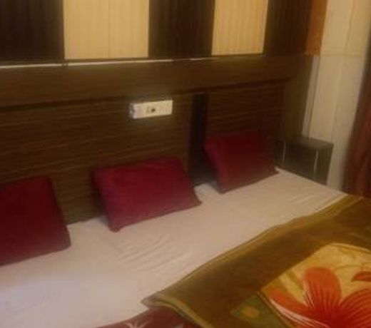 Hotel Milan Palace