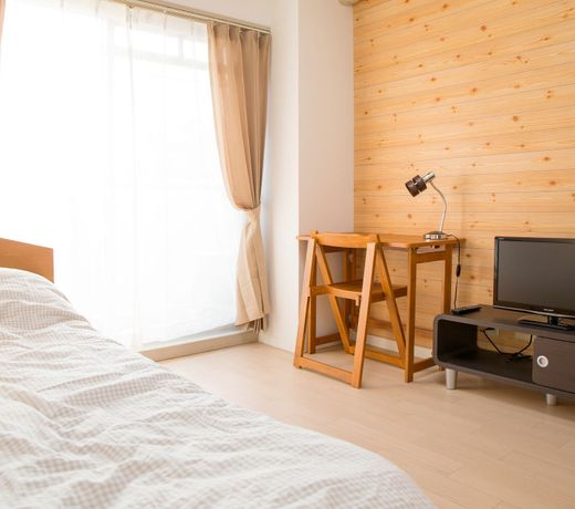 365BASE outdoor hostel