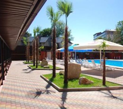 Hotel "Peak Season"
