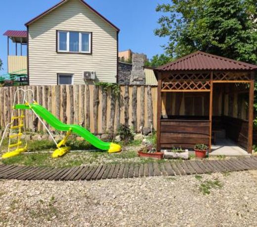 Rodnoy Prichal Guest House