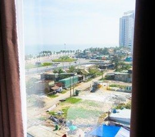 La Lune Hotel