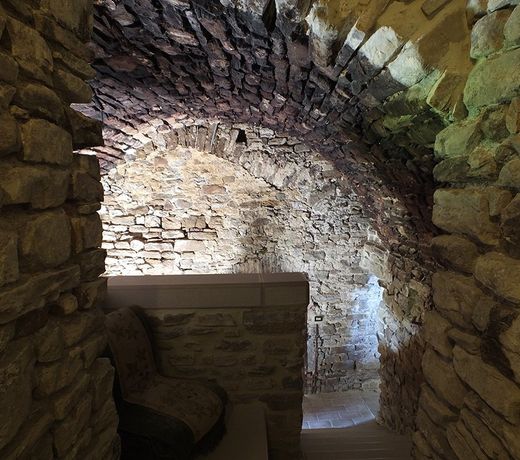 Giomici Castle