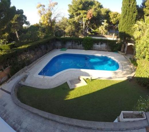 Villa mediterranea en roc de sant gaietÃ 