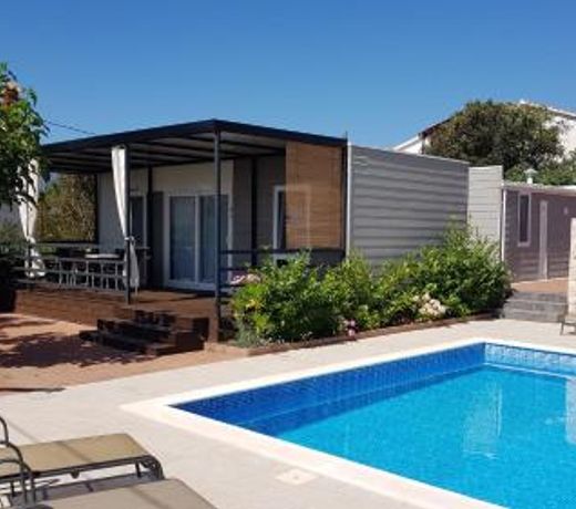 Mobile homes Suha Punta