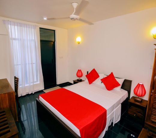 Haggai Tourist Bungalow