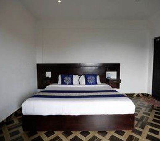 OYO 7244 Diamond Hills Resort